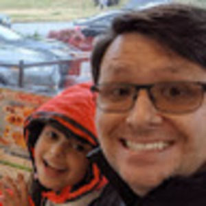 Meet your Posher, Adam